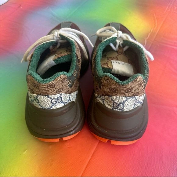 Gucci GG Rhyton Sneakers - Picture 4 of 8